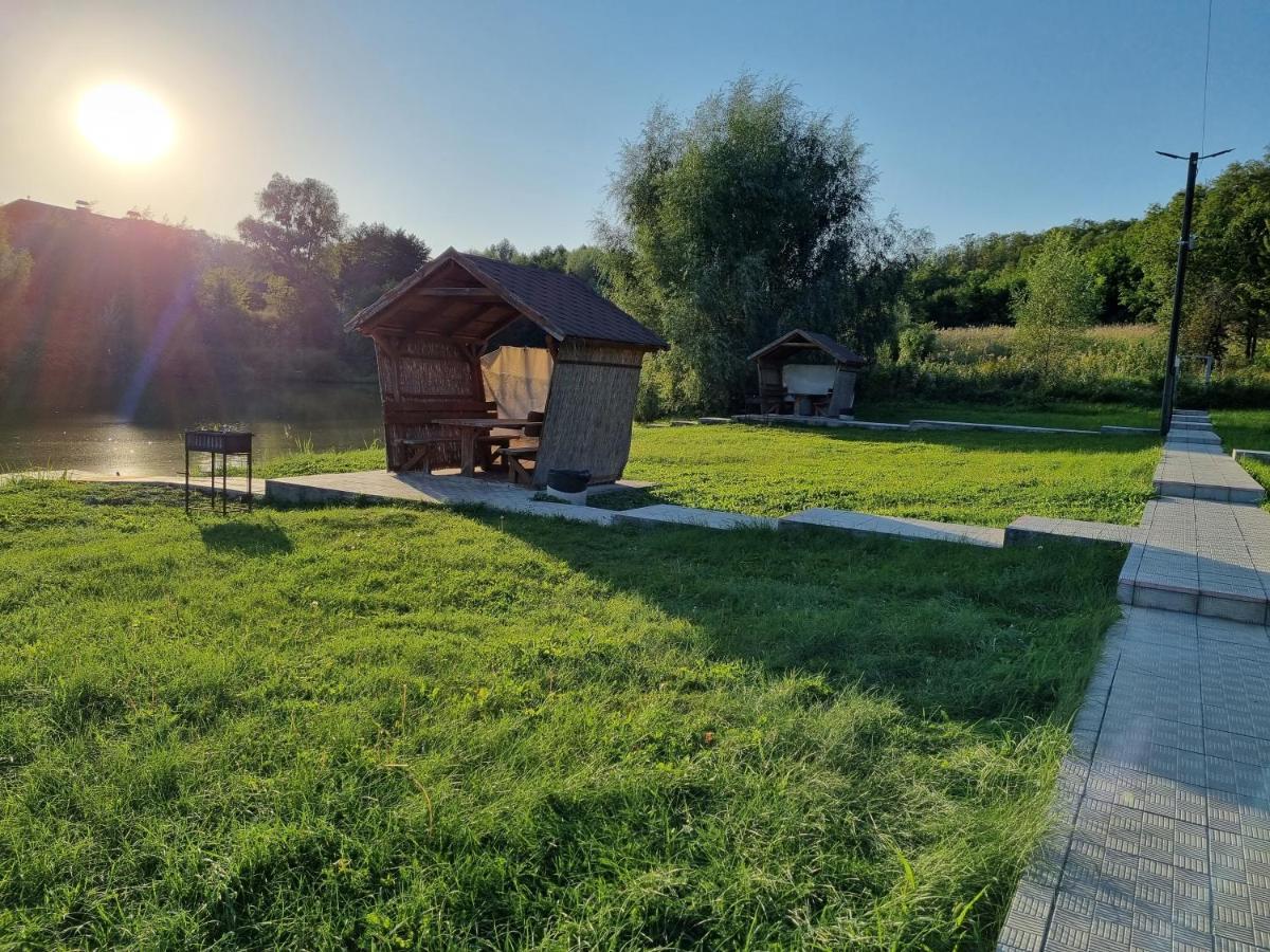 Шафран Hotel Krasnaya Slobodka Екстериор снимка